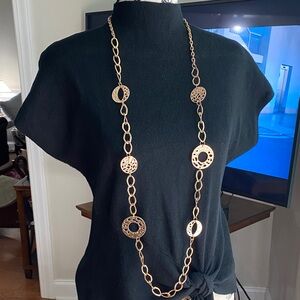 Paparazzi Gold Circle Link Necklace Make a 5-pc bundle for best price!